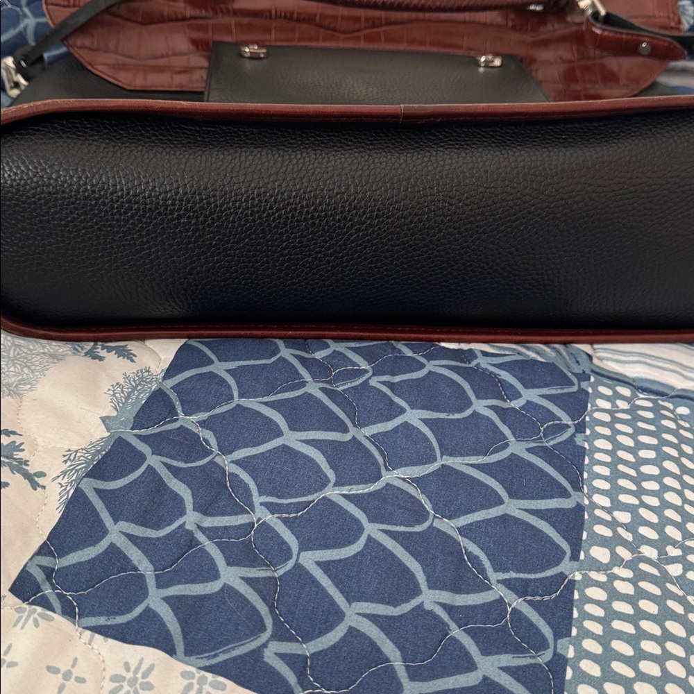 Brighton Black and Brown Laptop Bag with original box - Picture 6 of 6